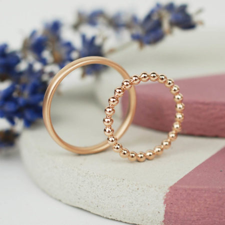 2.5mm Court Shape and Beaded Rose Gold Wedding Band Set