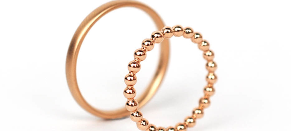 Court Shape and Beaded Rose Gold Wedding Band Set