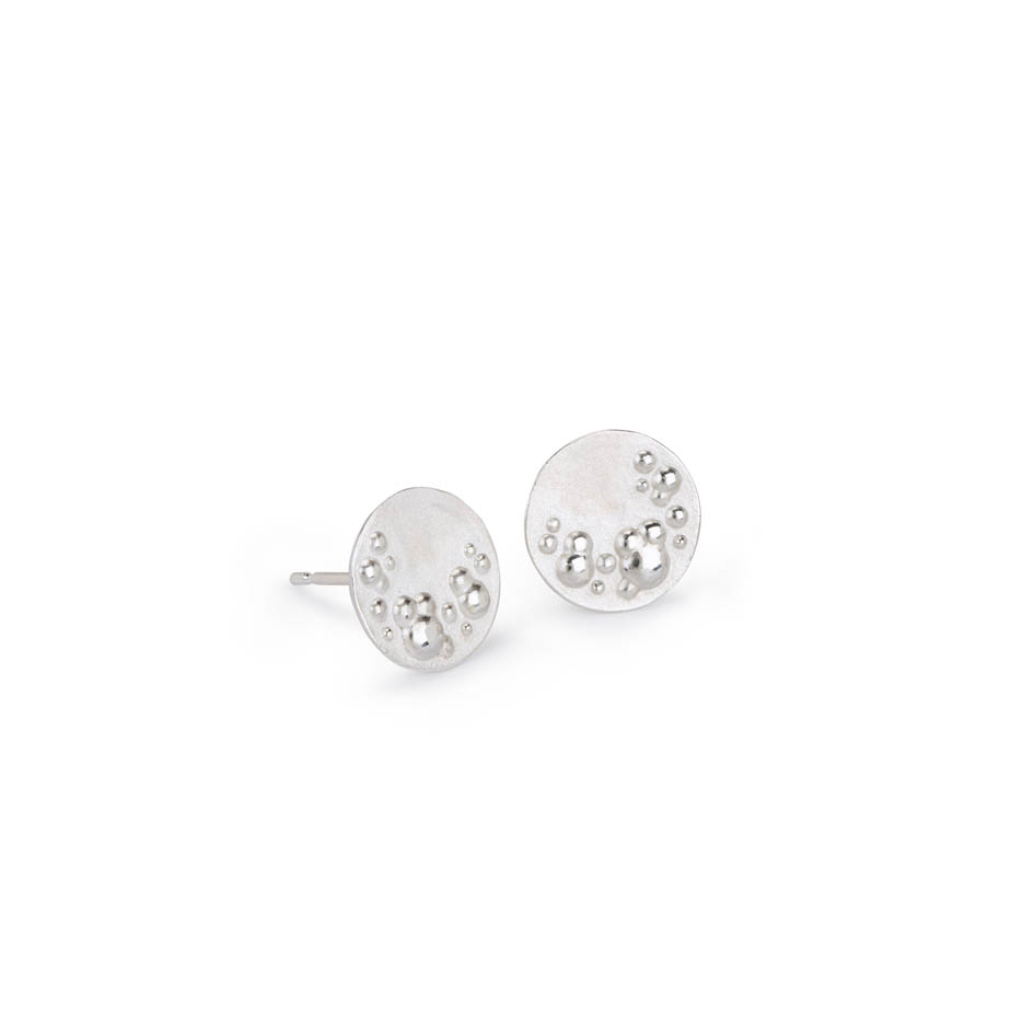Decorio Medium Stud Earrings