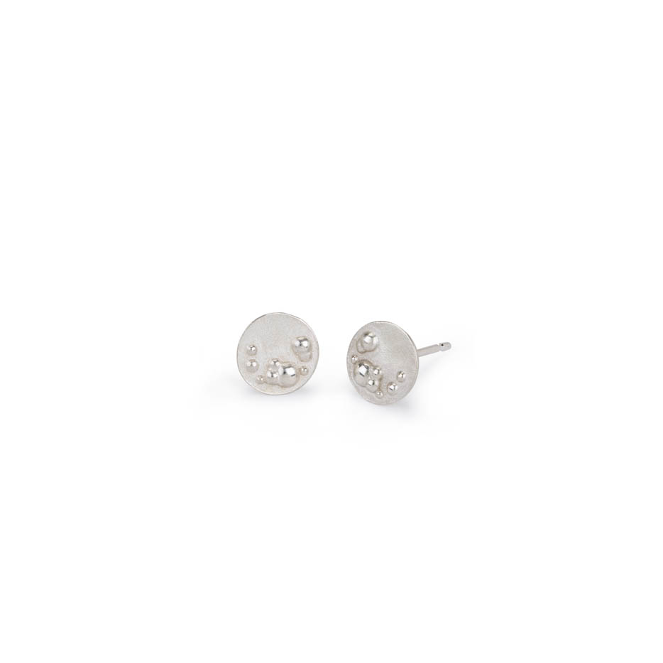 Decorio Small Stud Earrings