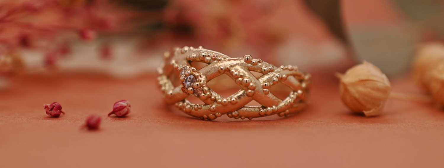 Modernise old family heirlooms - Vieo Quat bepsoke ring