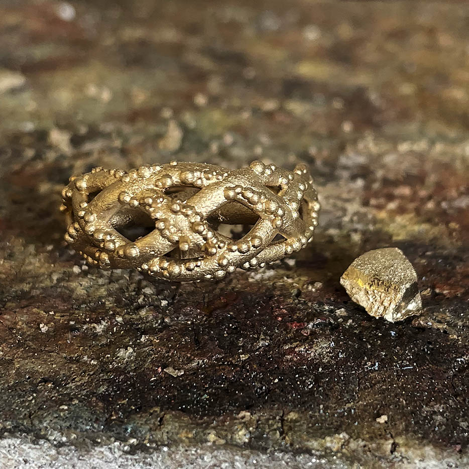 The cast ring from repurposed old jewellery